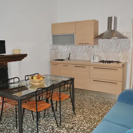 The Sweet Lake Nest Apartment *